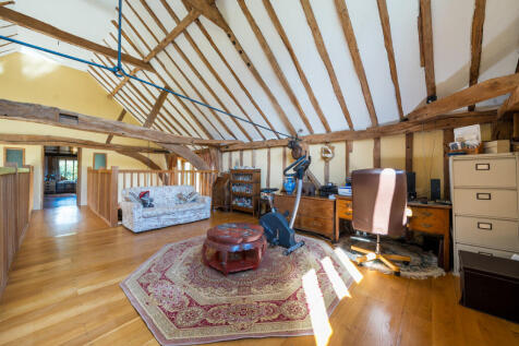 Open Study / Snug / Games Area