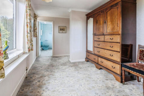 Master Suite Dressing Room