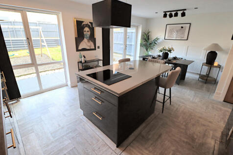 Kitchen / Diner / Family Room