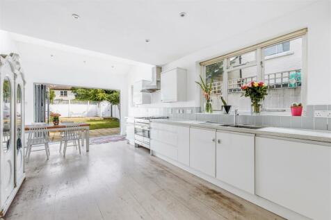 39 Allison Road-8.jpg
