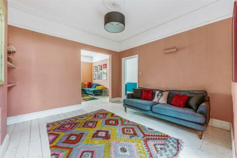 39 Allison Road-4.jpg