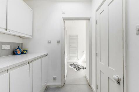 39 Allison Road-19.jpg