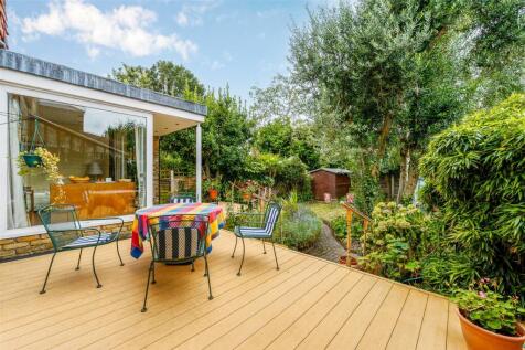 21 Twyford Avenue-10.jpg