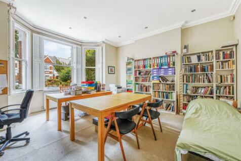 21 Twyford Avenue-16.jpg