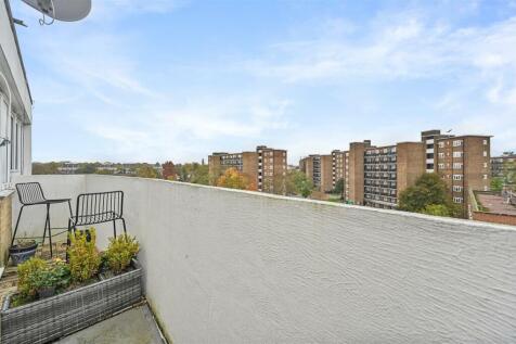 RCAR- warmham house- balcony A6 (1).JPG