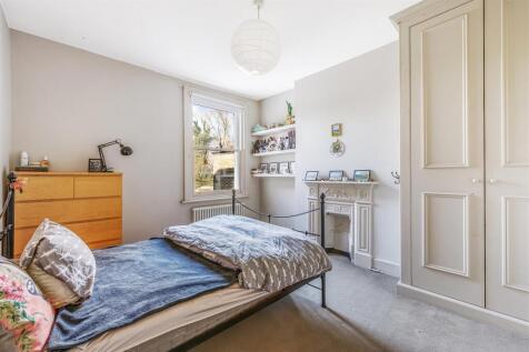 23 Birkbeck Grove-12.jpg