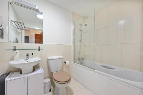 AR - Bromyard House1.JPG