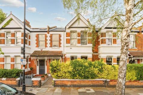 GFF, 4 Grasmere Avenue-1.jpg