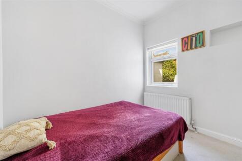 48B Shakespeare Rd-6.jpg