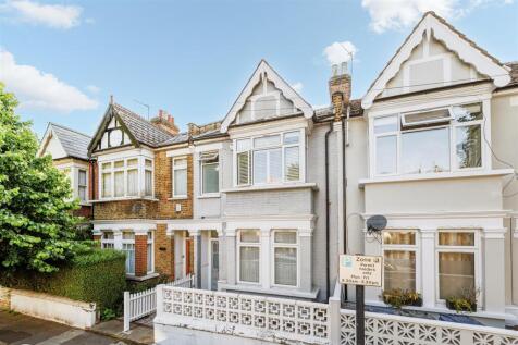Flat 1 - 31 Birkbeck Grove-2.jpg