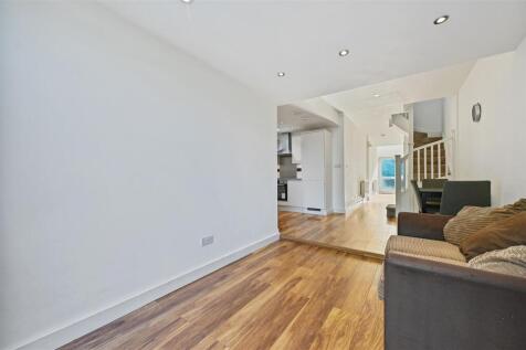 ARL - St Andrews Road6.JPG