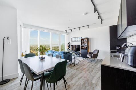 4503 Icon Tower-4.jpg
