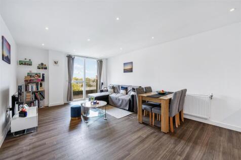 40 Hopkins Court-3.jpg