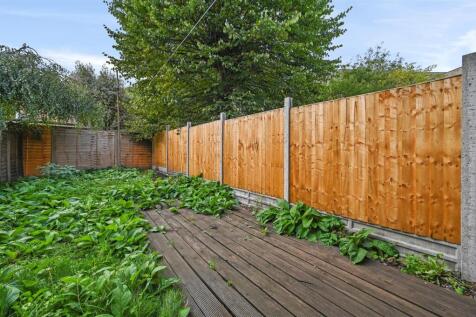 Newton Avenue - Garden A (4).JPG