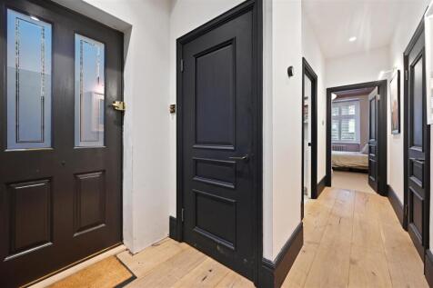 AR- Denehurst Gardens9.JPG