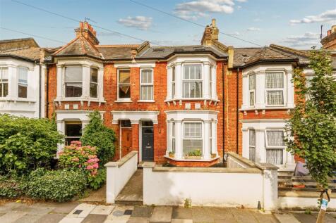 Flat 3, 16 Brouncker Road-1.jpg