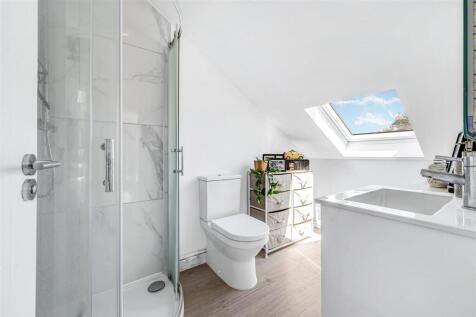 Flat 3 - 1a Spencer Road-9.jpg