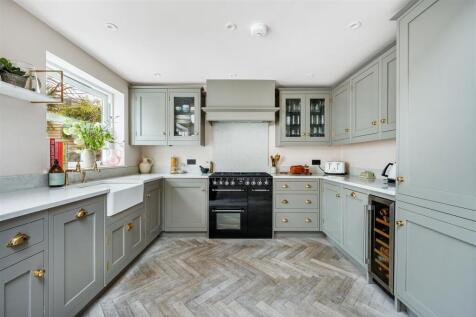 44 Myrtle Road-10.jpg