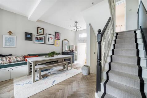 44 Myrtle Road-8.jpg