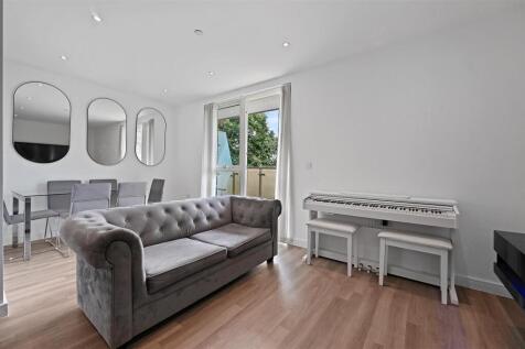 AR - Wild House10.JPG
