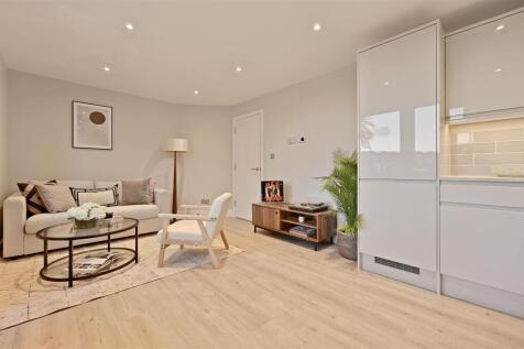 AR - Flat 1, Buckingham Place - ReceptionB3(1).jpg