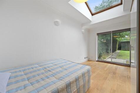 RCAR- St Dunstans Gardens7.JPG