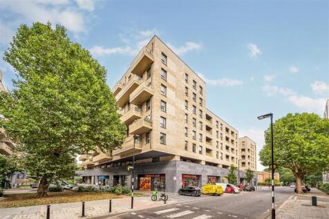 57, Munster Court-1.jpg