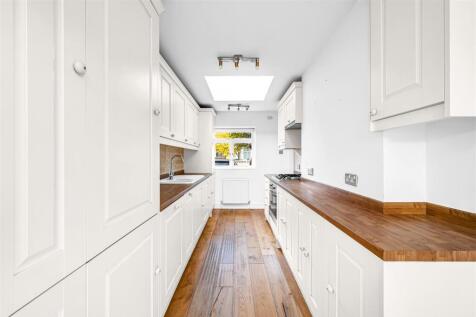 52 Grafton Road-5.jpg