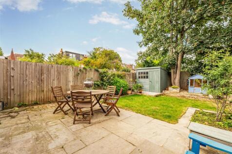14 Grasmere Avenue-18.jpg