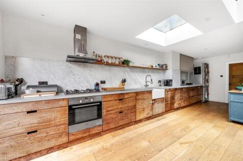 14 Grasmere Avenue-9.jpg