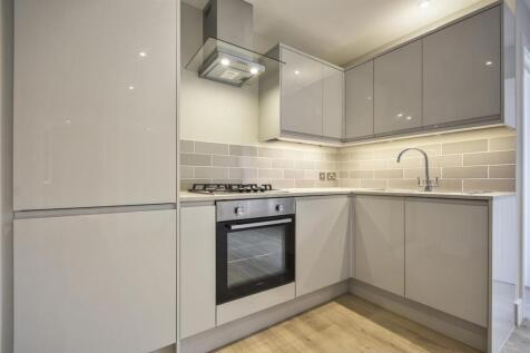AW - Flat 2, Buckingham Place - Kitchen1 (1).JPG