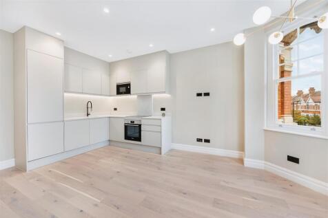 7 Woodgrange Avenue Flat 4 (3).jpg