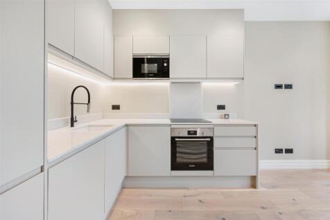 7 Woodgrange Avenue Flat 4 (5).jpg