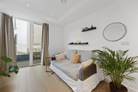 BCAR - Kings Court -  Reception (4).JPG