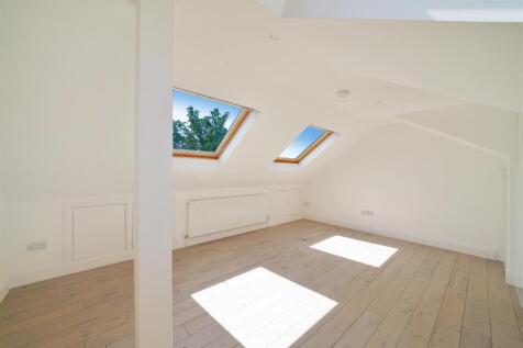 Flat 4, 25 Brougham Road - 4uVBdQ4LcdinlFUAIyuy.jp