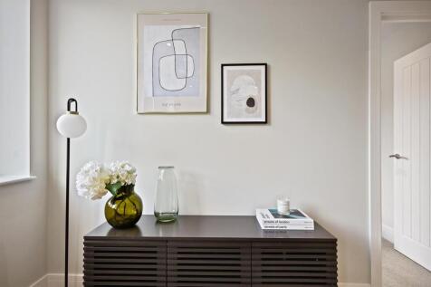 AR - Flat 4, Buckingham Place - L.S - G.jpg