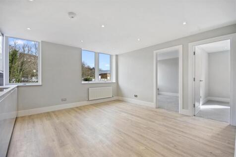 AR - Flat 6, Buckingham Place - Reception3 (1).JPG