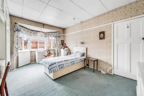 50 St. Dunstans Avenue-10.jpg