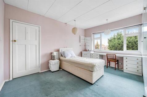 50 St. Dunstans Avenue-12.jpg