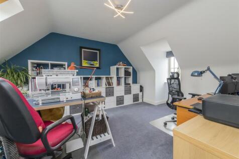 Home_23.JPG