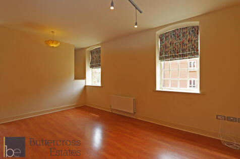 Living Room (6)