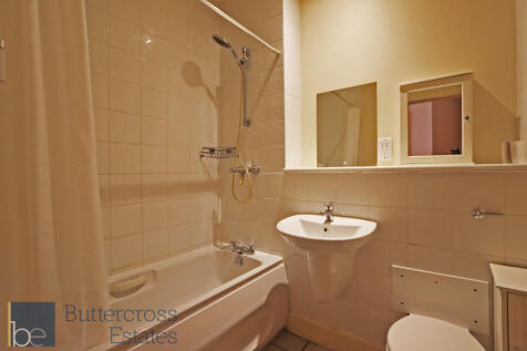 Bathroom (3)