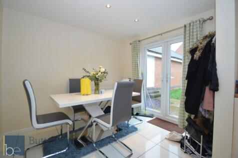 Dining Area (1)