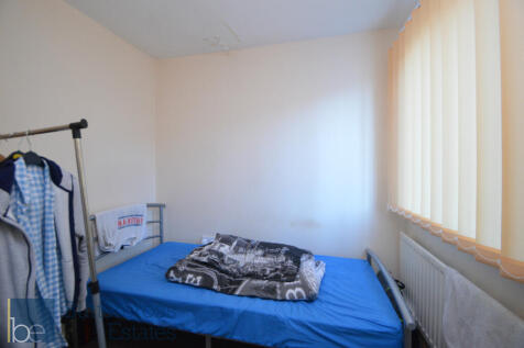 Bedroom 3 (2).JPG