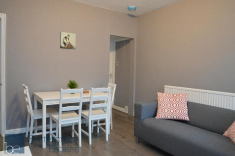 Middle Room