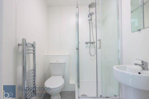 Bedroom 3 Ensuite