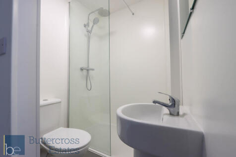 Bedroom 7 Ensuite