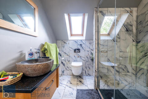 Studio Bathroom