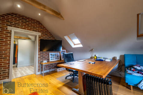 Studio Living Room