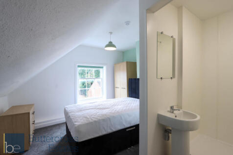 Bedroom 5 and Ensuite
